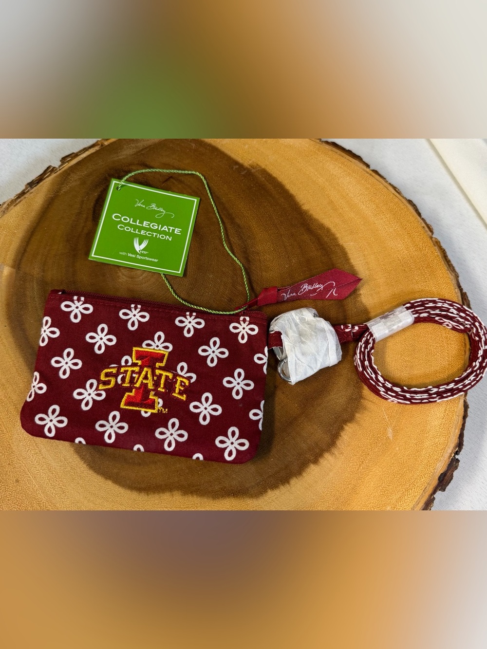 Vera Bradley Iowa State Cyclones Zip ID Lanyard Cardinal Red Quilted Collegiate - Picture 2 of 7